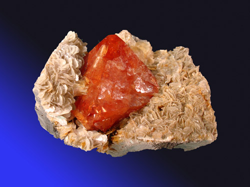 收藏界新宠：宝石矿物晶体