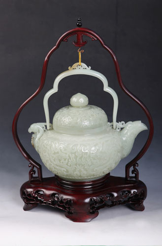 提梁壶-白玉-(百花奖金奖).jpg