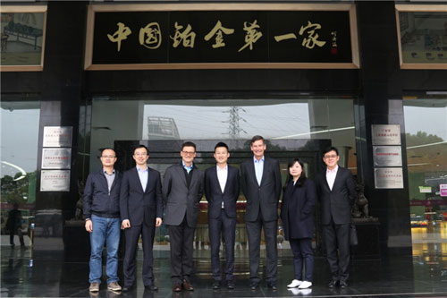 宝亨达董事长_亨达集团董事长邓予力(2)