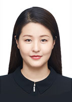 陈玲玲2寸.jpg
