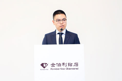 盛世经典老总_盛世中保的老总照片(2)