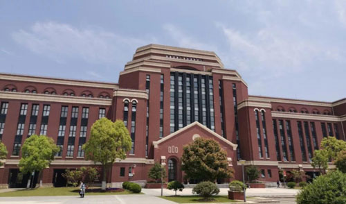 美丽的上海建桥学院