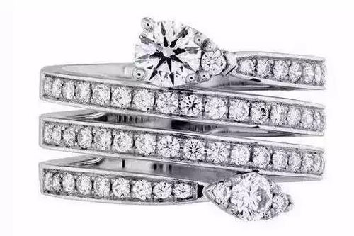 伟德bv1946官网-年年爆火的GAC独立首饰设计师3月将如何再度“炸场”？