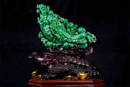 万千翡翠，四会玉博城展团带您尽情领略玉器之美！-中国珠宝玉石首饰